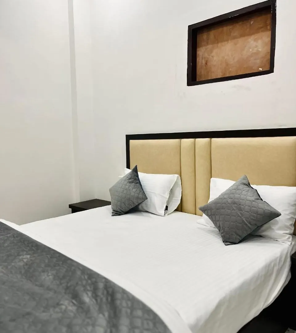 Dhaneshwari Luxury Homestay 바라나시